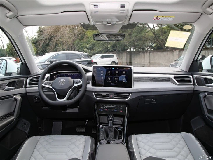 FAW - Volkswagen / Tanyue 380 R-LINE AWD SUV