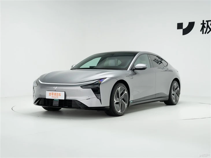 2024 Jiyue 07 RWD Hatchback